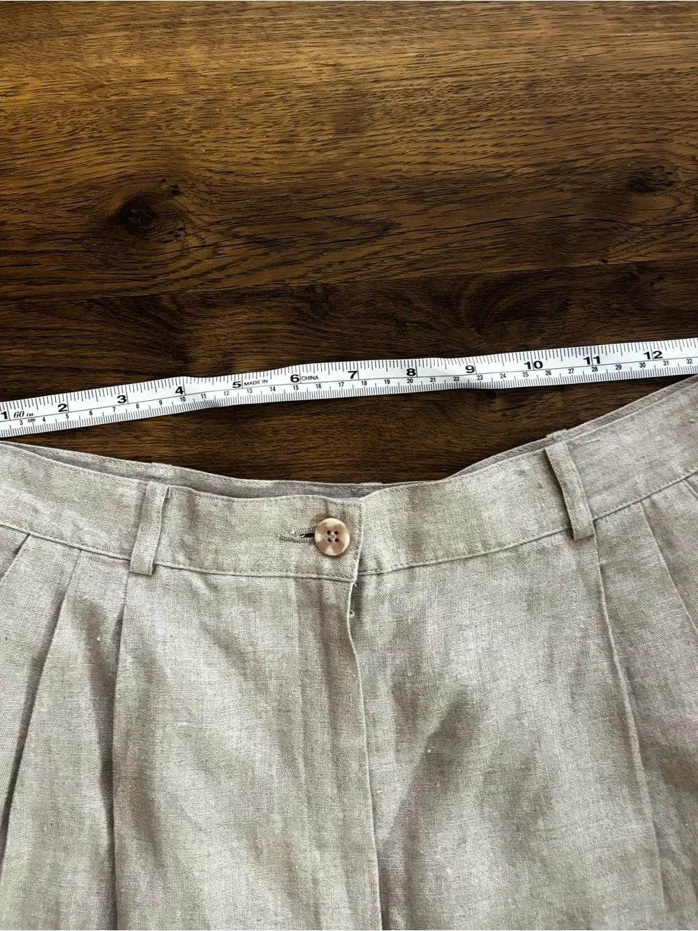 Liz Claiborne Men's Light Beige Pleated Chinos
